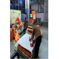 浙江省 臺(tái)州 玉環(huán) 蘇泊爾    普工 :女18-45歲，男18-50歲 另急招10拋光工