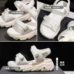 運動老爹涼鞋女夏2020新款夏天網(wǎng)紅厚底百搭休閑女式沙灘鞋ins潮