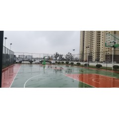 太倉(cāng)中集冷藏物流裝備有限公司   招聘  焊工  普工 男，18-45歲，身高1.65m以上，會(huì)寫字
